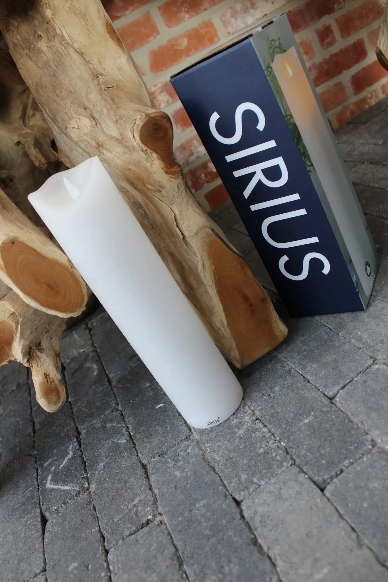 Kaars Sara oplaadbaar wit Diam 7,5cm x H 30cm - Afbeelding 7
