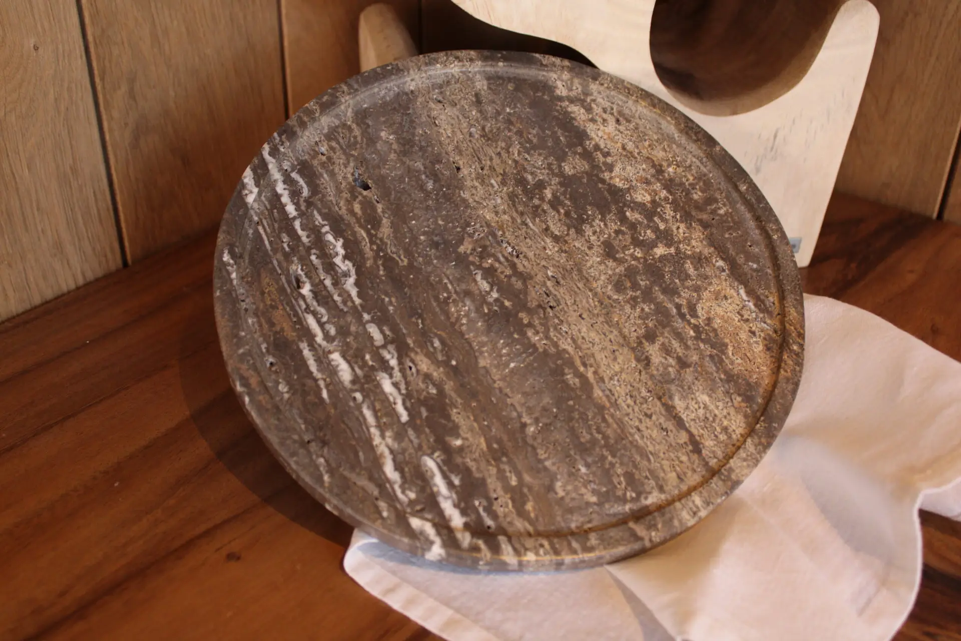 Round stoneware plate D25cm - Image 5